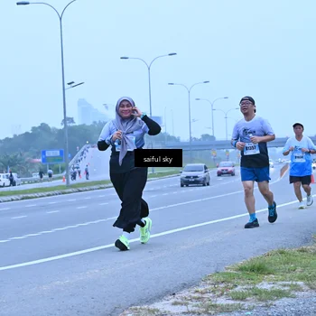Runner Photo 7198880