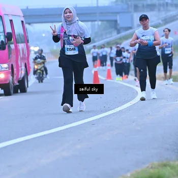 Runner Photo 7198901