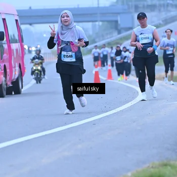 Runner Photo 7198902