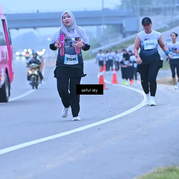 Runner Photo 7198904