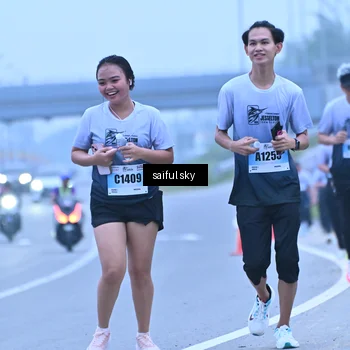 Runner Photo 7198923