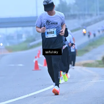 Runner Photo 7198939