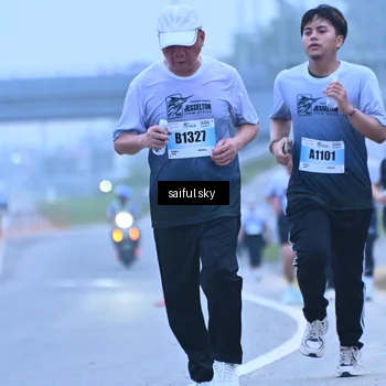 Runner Photo 7198970