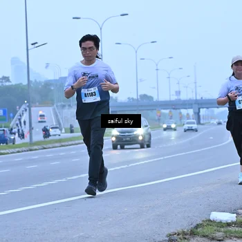 Runner Photo 7199055