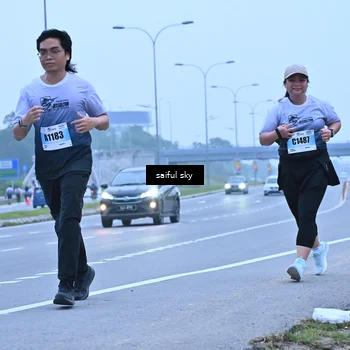 Runner Photo 7199063