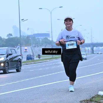 Runner Photo 7199066