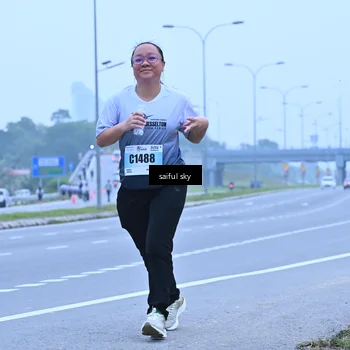 Runner Photo 7199079