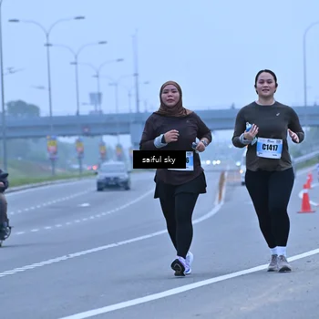 Runner Photo 7199128