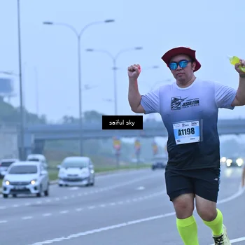 Runner Photo 7199200