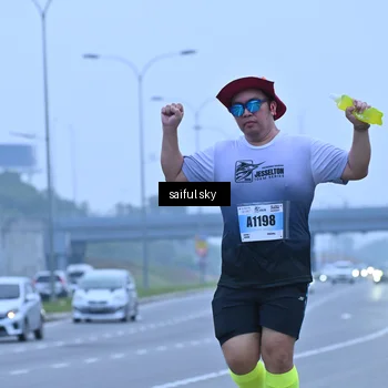 Runner Photo 7199203