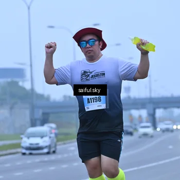 Runner Photo 7199204