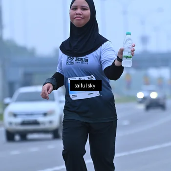 Runner Photo 7199262