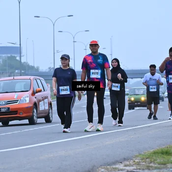 Runner Photo 7199302