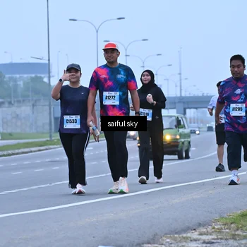 Runner Photo 7199312