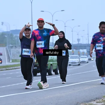 Runner Photo 7199317