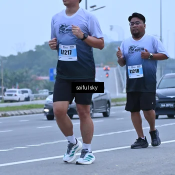 Runner Photo 7199330