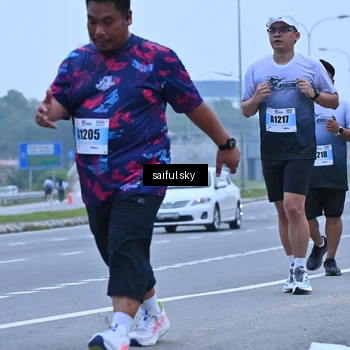 Runner Photo 7199331