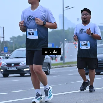Runner Photo 7199334