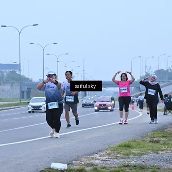 Runner Photo 7199398