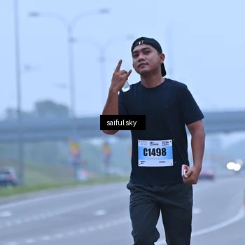 Runner Photo 7199418