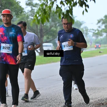 Runner Photo 7199875