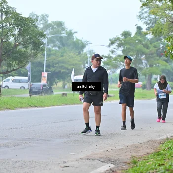 Runner Photo 7199959
