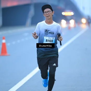Runner Photo 7200111