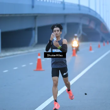 Runner Photo 7200112