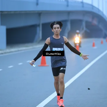 Runner Photo 7200114