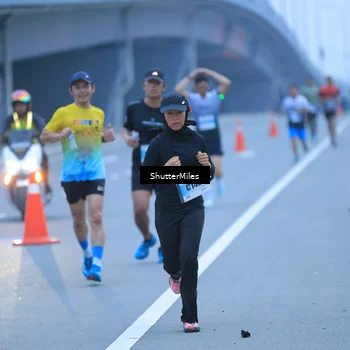 Runner Photo 7200128