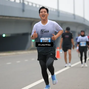 Runner Photo 7200304