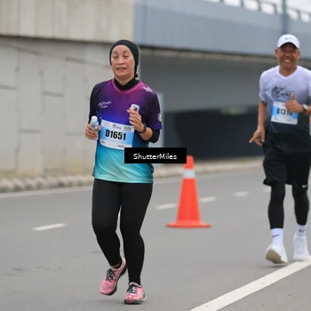 Runner Photo 7200306