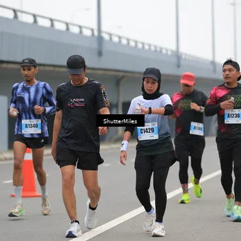 Runner Photo 7200308