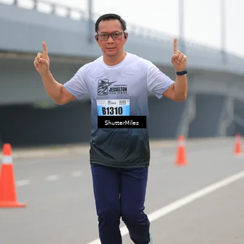 Runner Photo 7200333