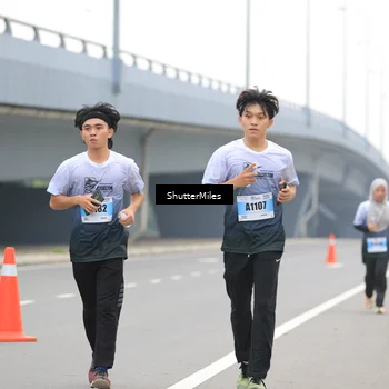 Runner Photo 7200386
