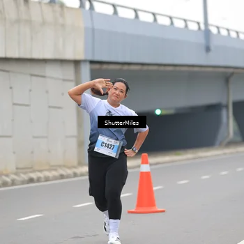 Runner Photo 7200402