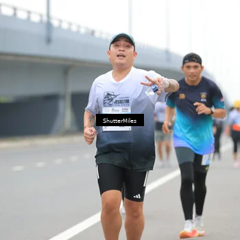 Runner Photo 7200437