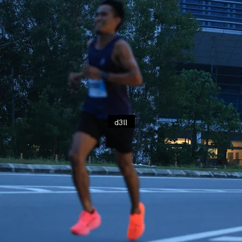 Runner Photo 7200496
