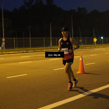 Runner Photo 7200697