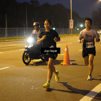 Runner Photo 7200699