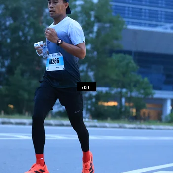 Runner Photo 7200830