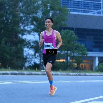 Runner Photo 7200874