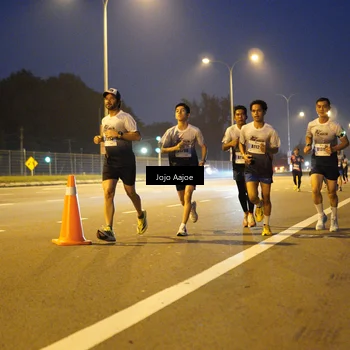 Runner Photo 7200879