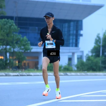 Runner Photo 7201064