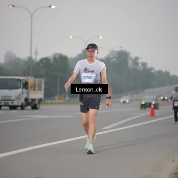 Runner Photo 7201545