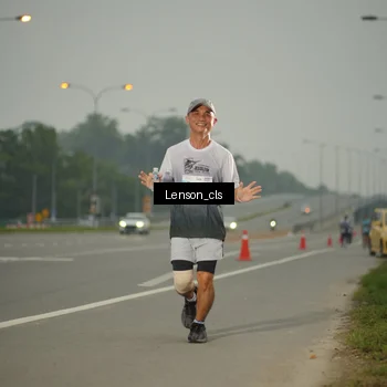 Runner Photo 7201800
