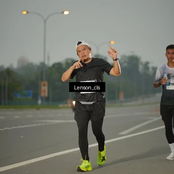 Runner Photo 7201836