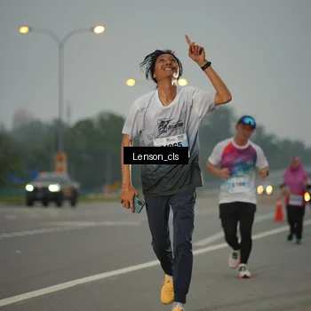 Runner Photo 7201883