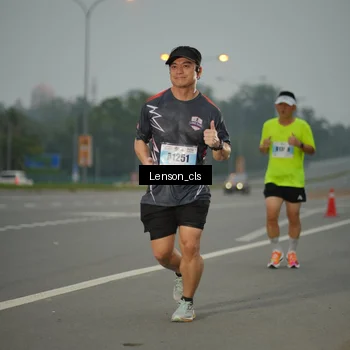 Runner Photo 7201896