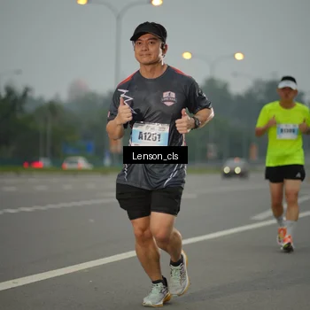 Runner Photo 7201900